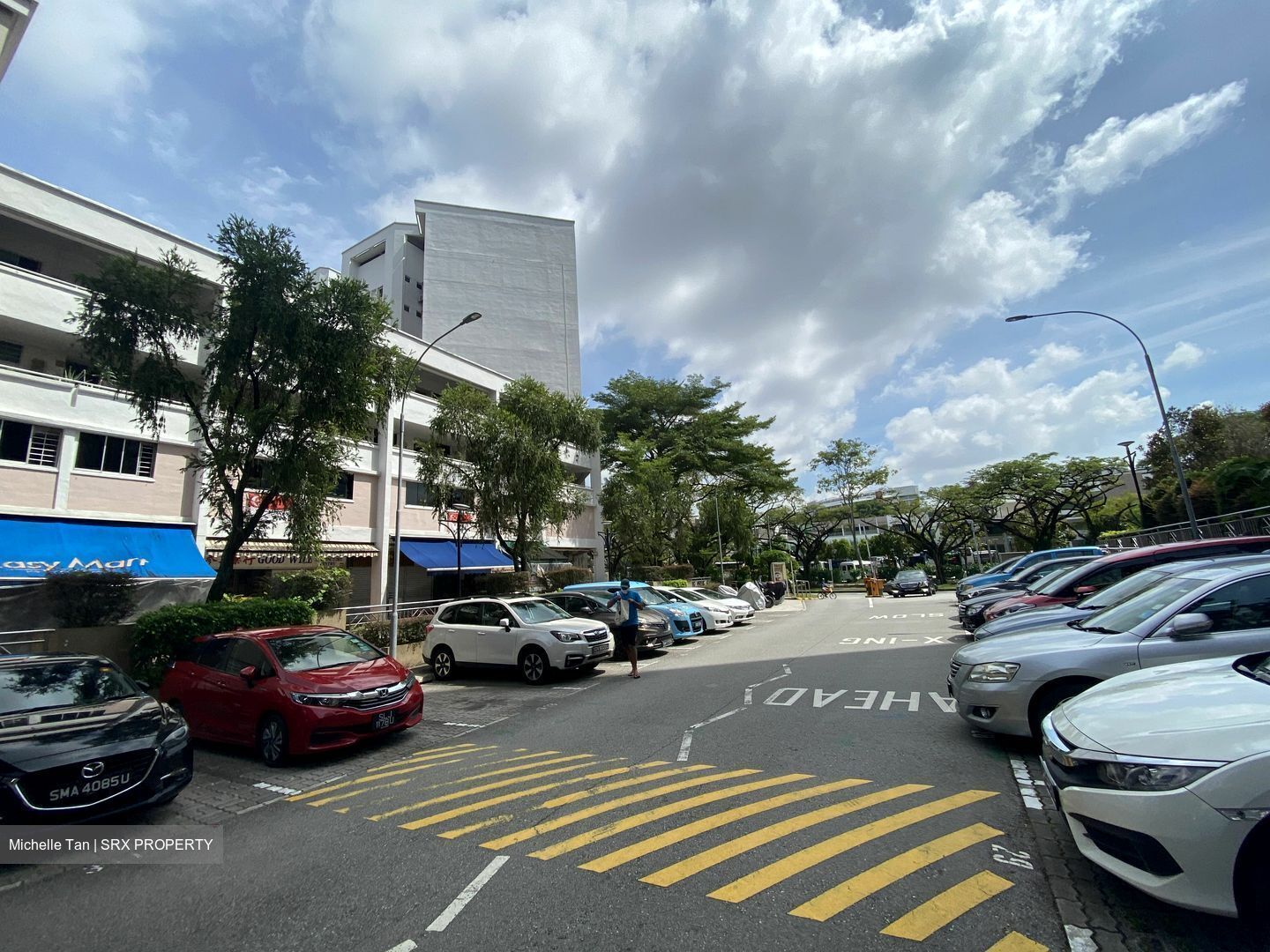 Jurong East Street 21 (D22), Shop House #453517011